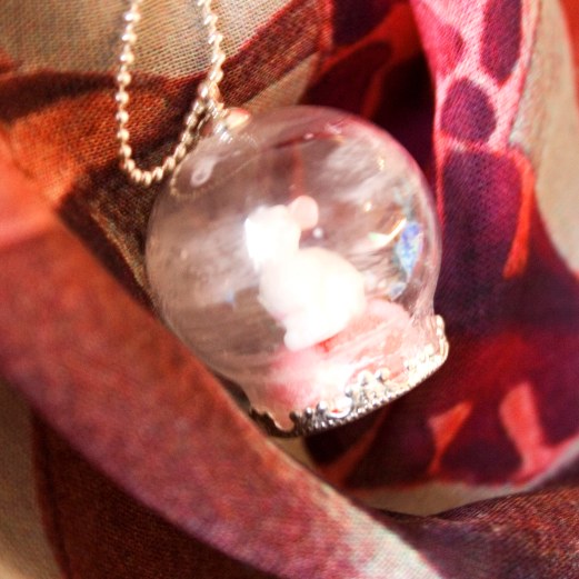 Scarf : Hellen van Berkel, Rabbit in a glass bowl - necklace : MIMZ , both by Maryshoppings